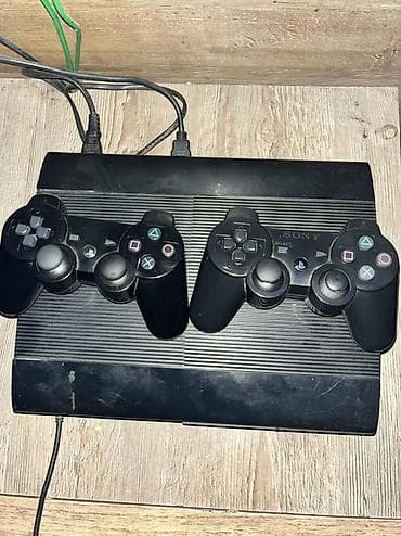 Cox tecili satilir icinde 70e yaxin oyun var yazan adama icindeki