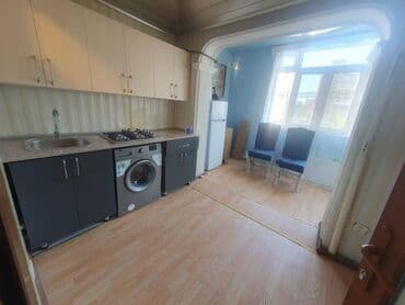 bina az musfiq qesebesi kohne tikili: Yasamal rayonu, M. Xiyabani küçəsində, Bazarstore marketin yanında — 8