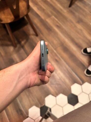 iphone 16 en ucuz: IPhone 16, 128 GB, Göy, Face ID — 7