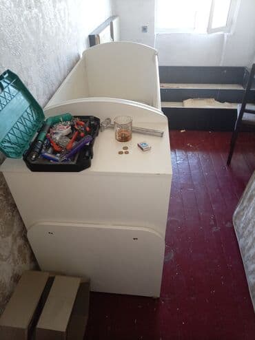 качели для детей: Oğlan və qız üçün, Dördbucaq, Beşik, Dəstsiz, Matrassız, Yellənmə mexanizmsiz — 1