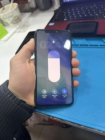 samsung galaxy star 2 plus: IPhone 11 Pro, Space Gray, Qırıq — 4