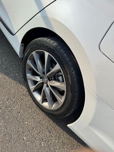 Коммерческий транспорт: Hyundai Grandeur: 2.2 л | Седан — 3