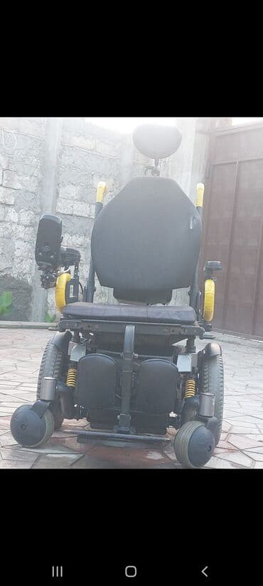 Elektrik əlil arabası – joystick idarəetməli, komfortlu oturacaq və