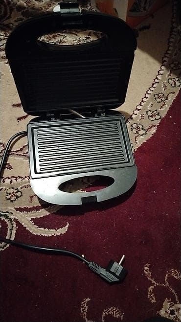 Компьютеры, ноутбуки и планшеты: Тостер Sonashi, цвет - Черный — 1