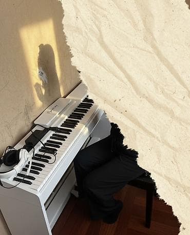 piano dərsləri: TƏCİLİ SATILIR!!!! Real alıcıya endirim mümkündür. Rəqəmsal pianino — 2