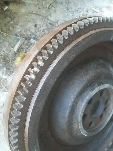 2106 matoru: Maxavik- 100 azn, əla vəziyyətdə ( nissan 2.7 dizel, TD23, TD25 — 3