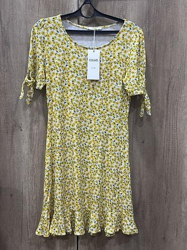 COLIN’S qadın paltarı S ölçü20 - Model: qısaqollu, dizə yaxın lalafo.az -da COLIN’S qadın paltarı S ölçü20 - Model: qısaqollu, dizə yaxın