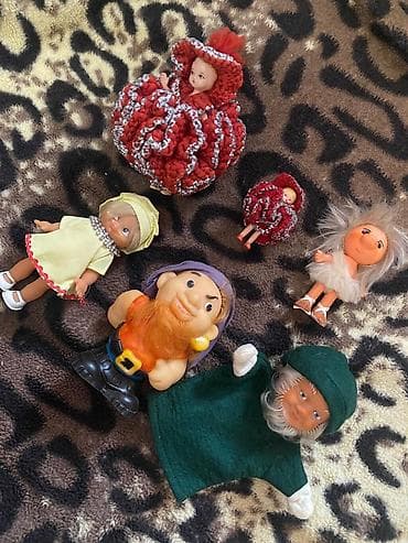 qedmi pullar: Retro qədimi kuklalar 45 ilin hamsi birlikdə qiymət daxildir — 1