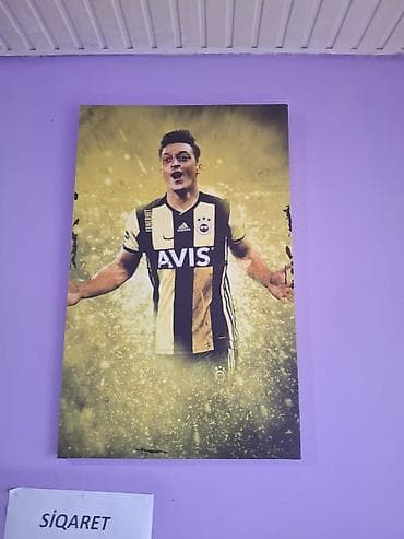 kreditle divan kreslo: 6 eded ps3 3ed 107ekran televizor 2eded127ekran televizor 1eded — 3