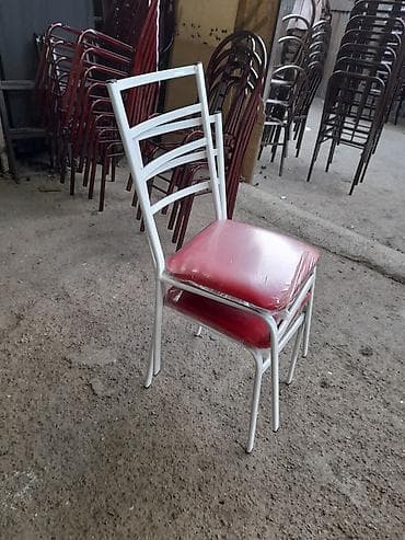Stol və stul - gözəl mətbəx dəstimiz. Bağ evlərinizi, kafelərinizi