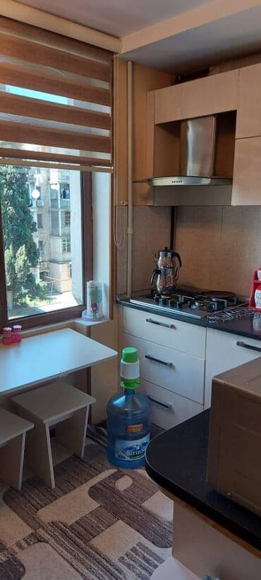 4 cu mikrorayon kiraye evler 2023: Bakı, 2 otaqlı, Köhnə tikili, m. Neftçilər, 50 kv. m — 6