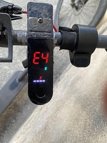 Elektrik nəqliyyatı: Elektrikli Scooter M365 Scooter in 30 manat xərci var(Təkərləri — 4