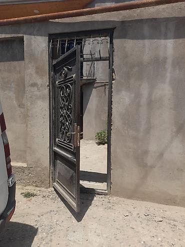 80 kv. m, 2 otaqlı, Kombi, Qaz, İşıq