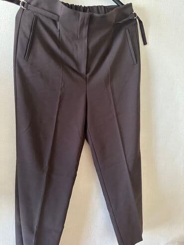 Qadın şalvarları: Marka Love my body 
Türkiyə 
Yenidir 
Qiyməti 30 — 1