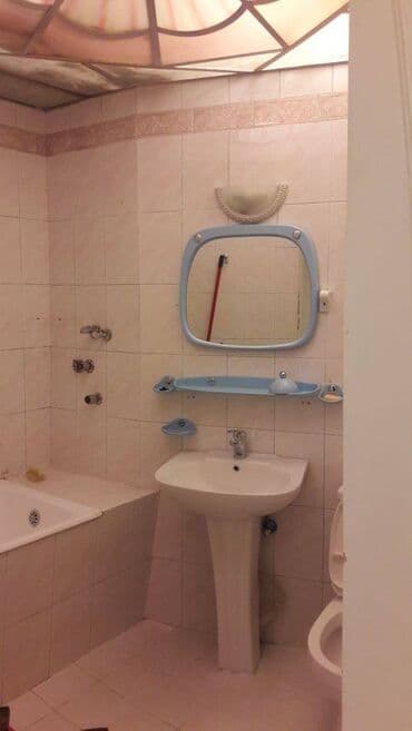 berdede kiraye evler 2025: Səbail rayonu, İçərişəhər metrosu yaxınlığında, Axundov bağının — 6