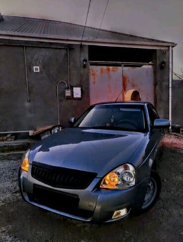 hazir lizinqde olan avtomobiller: VAZ (LADA) Priora: 1.6 l | 2011 il 180000 km Sedan — 3