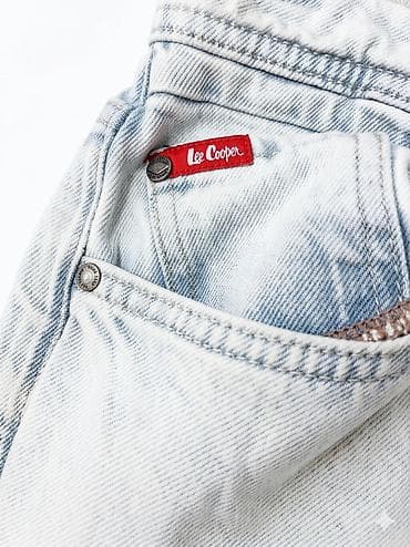 Şalvarlar: Marka:Lee Cooper 
Mavi rəng 
Çox az istifadə edilib — 3