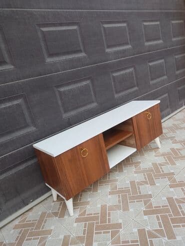 televizor ayaqları: Yeni, Düz TV altlığı, Rusiya — 4