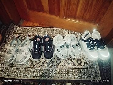 ağ kedlər: Uşaq ayaqqabıları dəsti Məhsul təsviri: - Müxtəlif modellərdən ibarət — 2