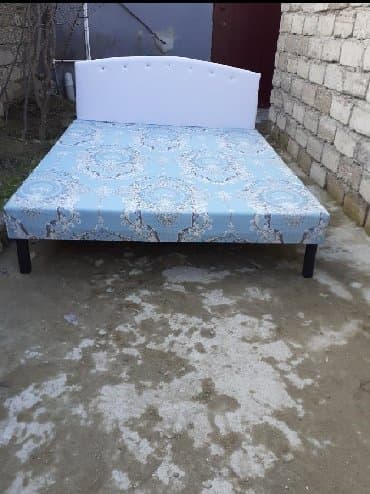 Kravatlar taza İstadiyiviz rangda sifariş vera bilarsiniz Çatdırılma — 2