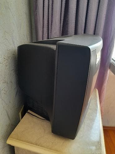 daewoo televizor: Daewoo kineskop televizoru Xüsusiyyətlər: - Korpus: qara, ön tərəfdə — 2