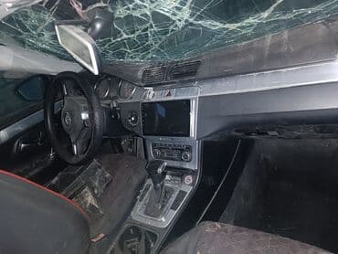 kridit maşınlar: Qara rəngli, zədələnmiş Volkswagen Passat CC avtomobili satılır — 7