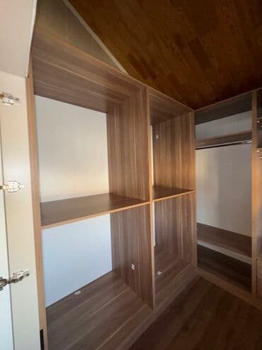 dolab dəhliz: Künc dolab, Yataq otağı üçün, Paltar üçün, Açılan, Quraşdırıla bilən, 2 qapılı — 3