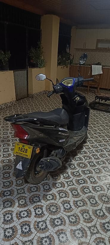 bmw r18 disk: - Maped, 125 sm3, 2022 il, 233333 km — 3