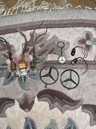 Velosiped bəzəyləri satılır tək təkdə satılır hamsı bi yerdədə Drel