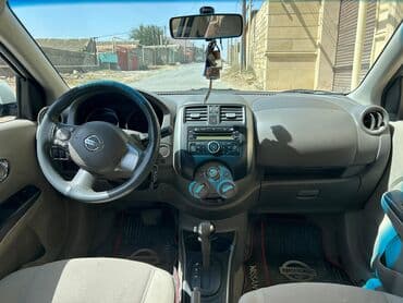 changan uni v: Nissan Sunny sedan – ağ rəng, 4 qapı, AZ nömrə nişanı (90-RB-782) — 6