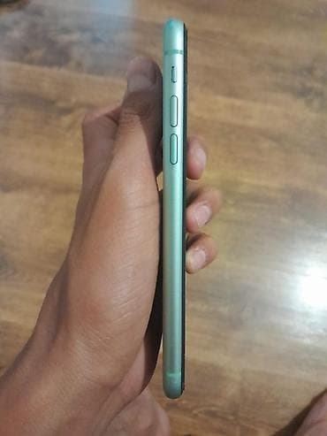 philips xenium 9@9d: IPhone 11, Yaşıl, Face ID — 4