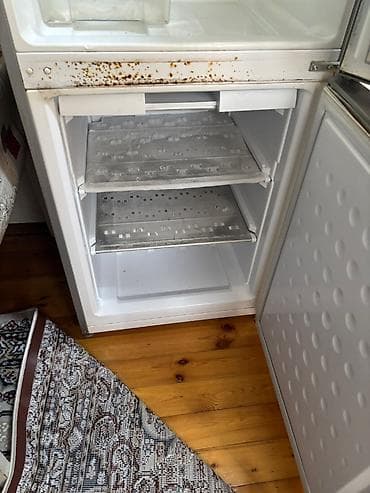 soyuduçu: Soyuducu "ALTUS". İşləkdir — 4