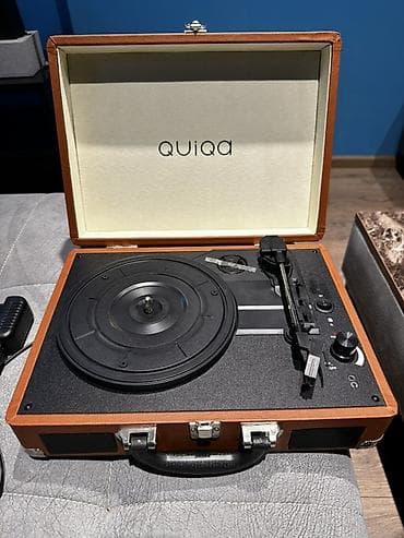QUIQA portativ vinil pleyer (çemodan tipli) - Brend/model: QUIQA -