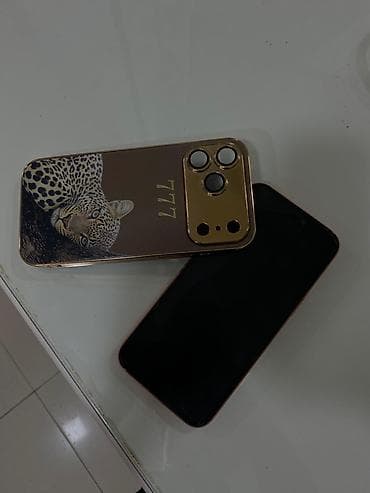 iphone se korpus: Məhsul: Smartfon + qoruyucu kabro Təsvir: - Tam ekranlı, Face ID — 1