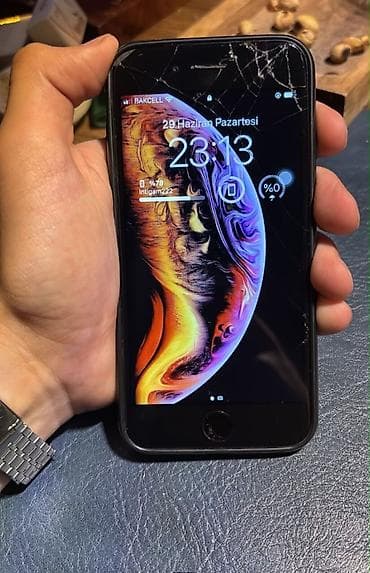 philips xenium 9@9d: IPhone SE, 128 GB, Black Titanium — 1