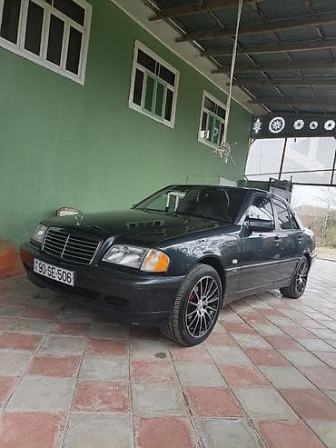 ikinci el mercedesler: Mercedes-Benz C-Class (W202) sedan - Kuzov: 4 qapılı sedan, tünd boz — 6