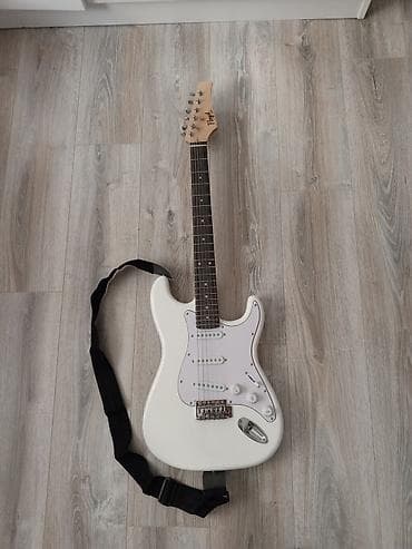 elekt: 🎸 Satılır: Floyd EGS111 Elektro Gitar — Demək olar Yeni! 🎸 Yanvar — 4