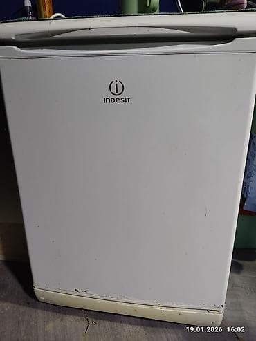 ssd kingspec 240gb: Mini Indesit Soyuducu Satılır, rəng - Ağ — 1