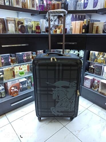 женские чемоданы из поликарбоната: Çamadan Magazadir.Çeşid çoxdur.Secdiyiniz modeli magazadan ve ya — 1