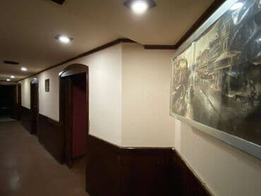 kirayə restoranlar: İçəri şəhər metrosunun yaxınlığında, 360 kv sahəsi olan (yarızirzəmi — 22