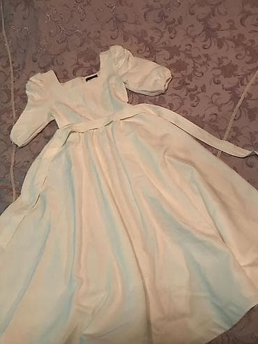 Monıca brendı 1 defe geyınılıbcox gozel durusu var — 2