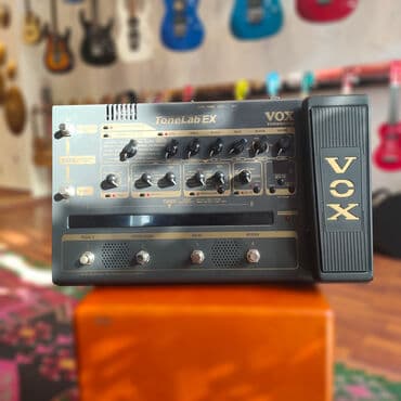 sintezator almaq: Gitara üçün prosessor Tonelab EX Effektlər: 44 Səs kəsici:1 — 1