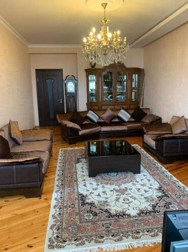 sumqayıtda 2 otaqlı mənzillər: Həzi Aslanov metrosuna yaxin Gence prospektində 16 mertebeli binanın — 1