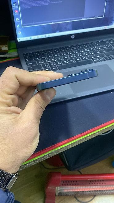 google pixel 6 pro: IPhone 13, 128 GB — 5