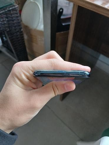 ucuz telefonlar gence: IPhone 11 Pro, 64 GB, Yaşıl, Simsiz şarj — 3