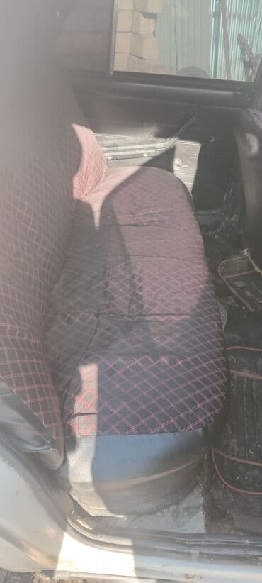 oka maşın: VAZ (LADA) 2101: 1.2 l | Sedan — 9