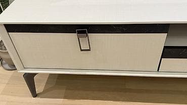 tv alti: TV altlığı / media konsol + masa - Minimalist dizaynlı geniş TV — 2