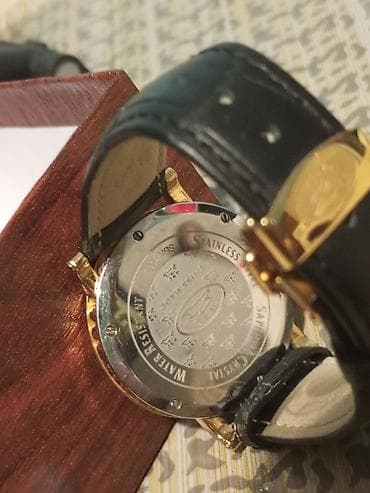 Наручные часы: Saatdan anlayisi olan bilecek nece saatdi cox seliqeli islenib — 2