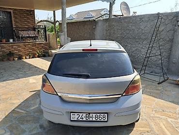 masın satısı: Opel Astra H – 5 qapılı hetçbek Xüsusiyyətlər: - Kuzov: 5 qapılı — 2