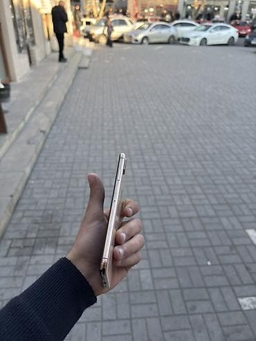 telefon profil: IPhone Xs, Qızılı — 3